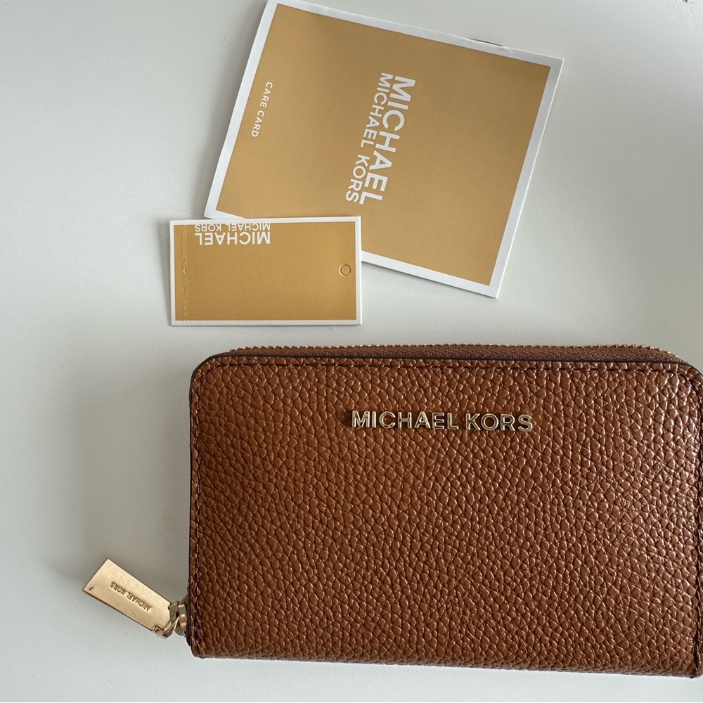 Michael Kors Leather Card Case/Wallet with Zip